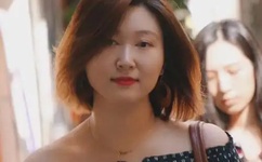 英语老师没戴套让我c了一节